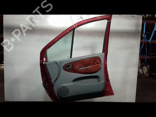 Porta frente direita RENAULT MEGANE Scenic (JA0/1_) 1.6 16V (JA0B, JA04, JA11, JA00) (107 hp) 16040541