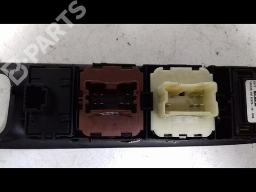 Left front window switch RENAULT CLIO IV (BH_) 1.5 dCi 90 | BP8973556I27 