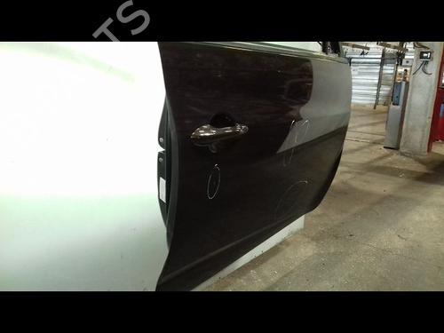 Right front door KIA VENGA (YN) 1.6 CRDi 115 | BP29224961C3 