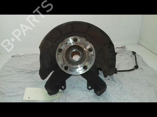 Used Right front steering knuckle VW POLO (9N_, 9A_) 1.2 12V (69 hp) 26404691