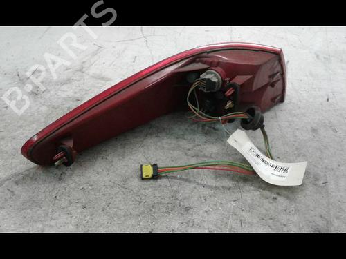 right-taillight-peugeot-607-9d-9u-2000-23196376 main image