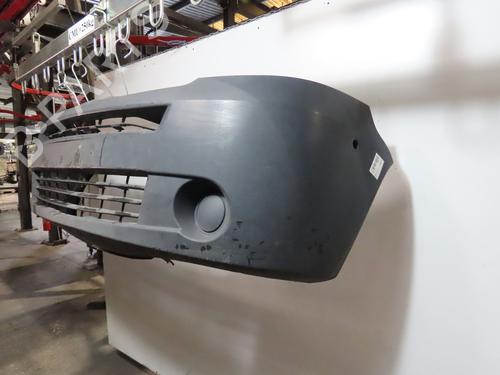 Used Front bumper RENAULT MASTER II Van (FD) 2.5 dCi (101 hp) 23195111