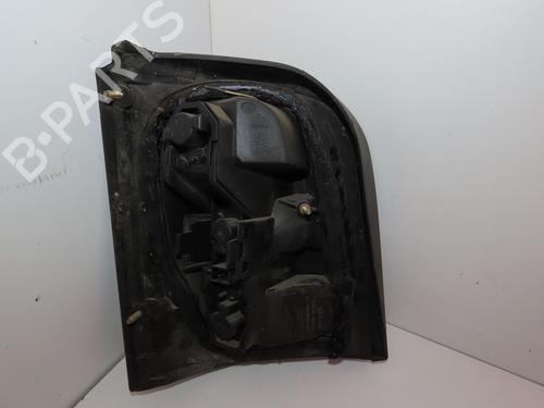 Used Right taillight NISSAN MICRA II (K11) 1.0 i 16V (K11) (54 hp) 17610013