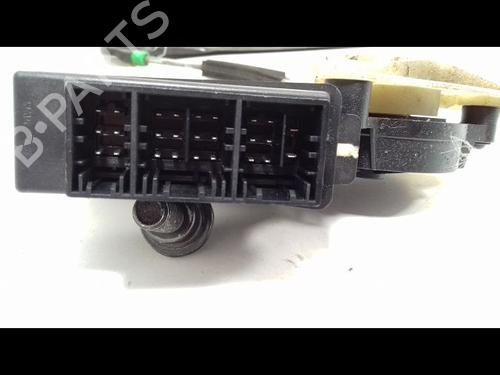 Rudehejsemekanisme Højre foran VW POLO IV (9N_, 9A_) 1.4 TDI (75 hp) 9524660