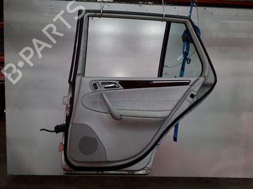 Used Right rear door MERCEDES-BENZ C-CLASS T-Model (S203) C 220 CDI (203.206, 203.208) (143 hp) 23195792