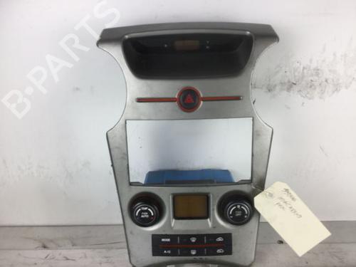 Used Climate control KIA CARENS III MPV (UN) 2.0 CRDi 140 (140 hp) 23194913