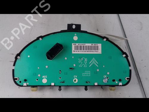 Used Instrument cluster Instrument cluster PEUGEOT 1007 (KM_) 1.4 (75 hp) 8970647 8970647