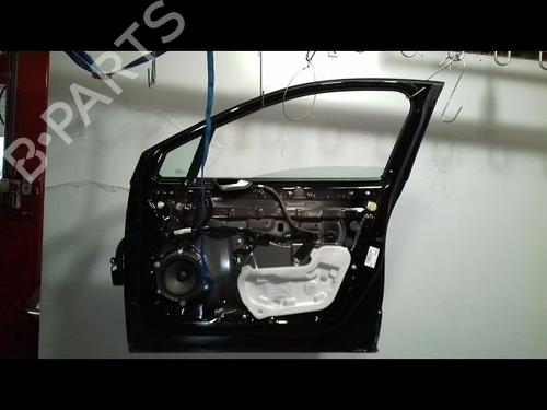 right-front-door-renault-clio-v-b7_-2019-33415835 main image