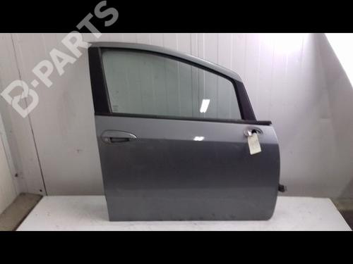 Used Right front door FIAT GRANDE PUNTO (199_) 1.3 D Multijet (199.AXD11, 199.AXD1A, 199.AXD1B,... (90 hp) 8962663