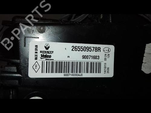 right-taillight-renault-megane-iv-hatchback-b9amn_-2015-27488003 main image