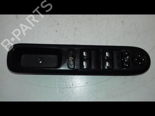 Used Left front window switch PEUGEOT 5008 (0U_, 0E_) 2.0 HDi 150 / BlueHDi 150 (150 hp) 29225456
