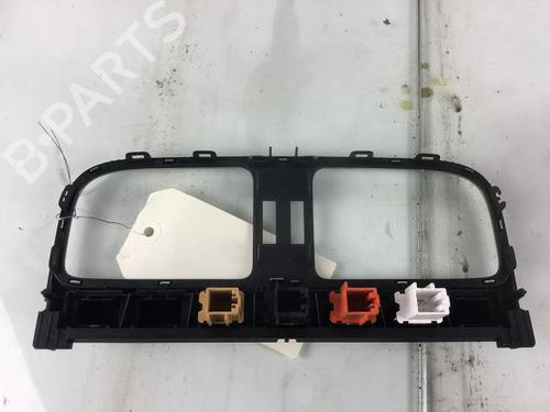 Used Warning switch VW POLO V (6R1, 6C1) 1.6 TDI (90 hp) 8969723