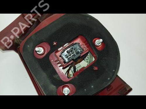 right-taillight-vw-passat-b6-3c2-20-tdi-16v-3c5945096h-2005-2006-2007-2008-2009-2010-16404150 main image