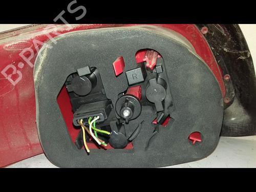Used Right taillight PEUGEOT 206+ (2L_, 2M_) 1.1 (60 hp) 29216895