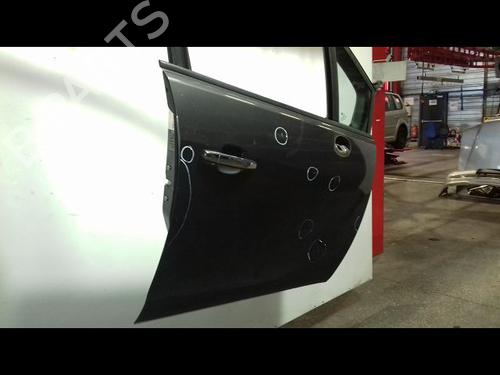 Used Right front door OPEL MERIVA B MPV (S10) 1.7 CDTI (75) (110 hp) 16556139