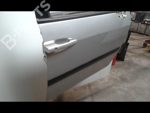 Right front door PEUGEOT 807 (EB_) 2.0 HDi | BP8972781C3