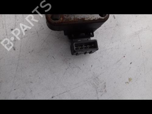 Used Ignition coil PEUGEOT 206 Hatchback (2A/C) 1.6 16V (109 hp) 8974325