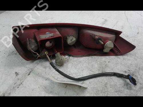 Højre baglygte PEUGEOT 807 (EB_) 2.0 HDi (120 hp) 8968066