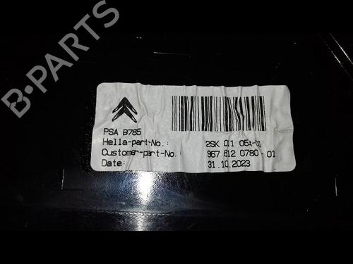 Used Left taillight CITROËN C4 Picasso II 1.6 HDi / BlueHDi 115 (115 hp) 29216915