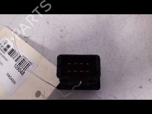 Used Warning switch DACIA LOGAN MCV (KS_) 1.5 dCi (KS0W) (86 hp) 23194859