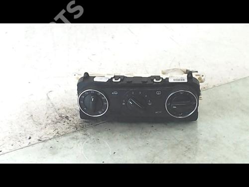 Used Climate control MERCEDES-BENZ B-CLASS Sports Tourer (W245) B 200 CDI (245.208) (140 hp) 8969729
