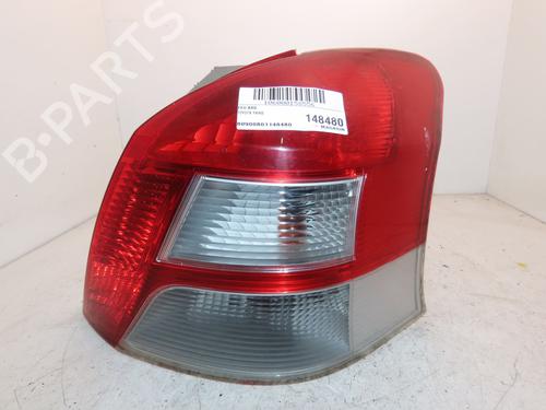 Used Right taillight TOYOTA YARIS (_P9_) 1.33 VVT-i (NSP90_, NSP90R) (99 hp) 33136564