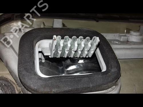 Used Right taillight OPEL ZAFIRA A MPV (T98) 2.0 DTI 16V (F75) (101 hp) 8968116