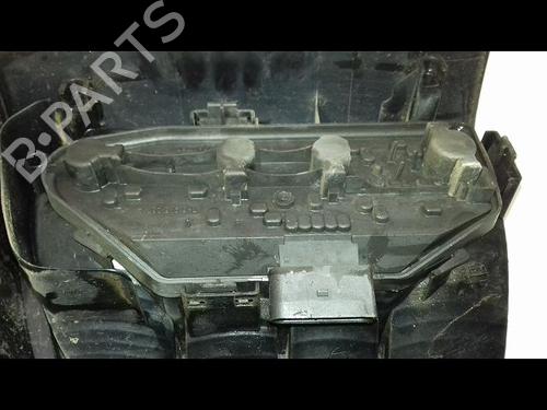 Used Left taillight VW TRANSPORTER T5 Bus (7HB, 7HJ, 7EB, 7EJ) 2.5 TDI (130 hp) 22341846