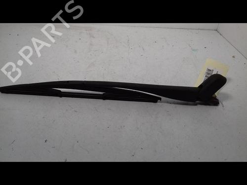 Used Rear windshield wiper arm PEUGEOT 206 Hatchback (2A/C) 1.6 i (89 hp) 23196553