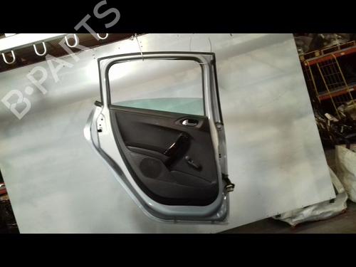 Used Left rear door Left rear door 38449367 38449367