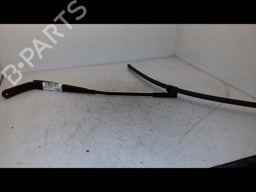 Vindspejlsviskerarm VW TOURAN (1T1, 1T2) 1.9 TDI (105 hp) 31348050