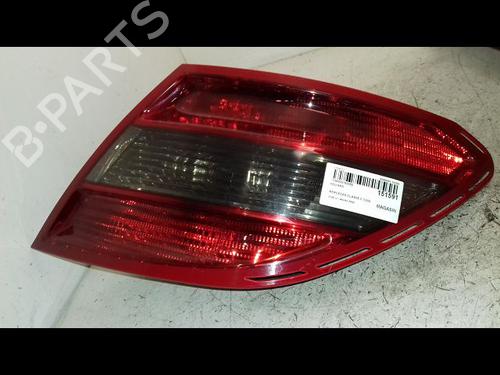 Used Right taillight Right taillight MERCEDES-BENZ C-CLASS (W204) C 200 CDI (204.007, 204.006) (136 hp) 39659816 39659816