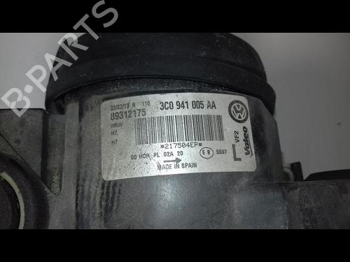 Venstre forlygte VW PASSAT B6 (3C2) 1.9 TDI (105 hp) 12058304