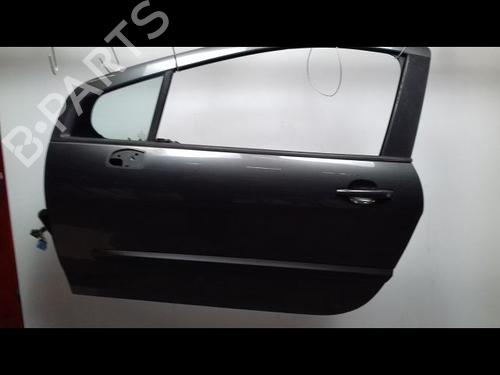 Used Left front door PEUGEOT 308 I (4A_, 4C_) 1.6 HDi (109 hp) 9216327