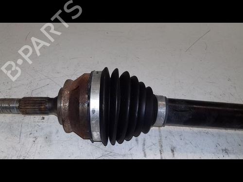 Used Right front driveshaft PEUGEOT 208 I (CA_, CC_) 1.2 THP 110 (110 hp) 8964539