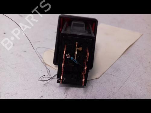 Used Warning switch OPEL ASTRA F Hatchback (T92) 1.4 i 16V (F08, M08, F68, M68) (90 hp) 8974174