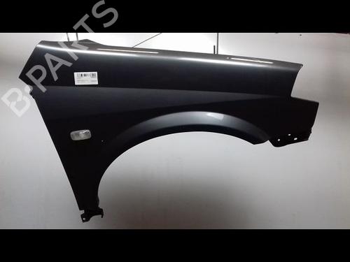 Used Right front fenders NISSAN PRIMERA Hatchback (P12) 2.2 Di (126 hp) 9118170