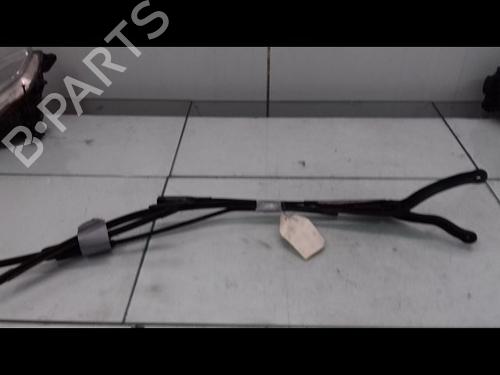 Used Front windshield wiper arm OPEL CORSA D (S07) 1.3 CDTI (L08, L68) (75 hp) 15744557