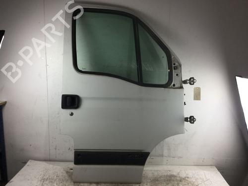 Used Right front door RENAULT MASTER II Van (FD) 2.2 dCI 90 (90 hp) 15743822