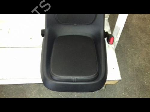 Right front seat CITROËN AMI (9A_) Electric (9AZ2CA) | BP36482542C16 - Image 2