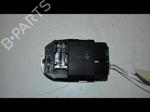 Used Left front window switch PEUGEOT 206+ (2L_, 2M_) 1.4 i (2LKFWA, 2MKFWA) (75 hp) 19441120