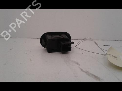 Used Left front window switch CITROËN C2 (JM_) 1.4 16V (90 hp) 8971682
