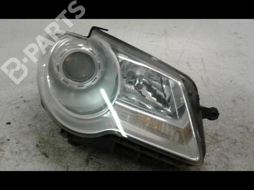 Used Right headlight Right headlight VW TOURAN (1T1, 1T2) 1.9 TDI (105 hp) 8968590 8968590