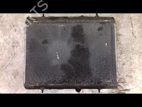water-radiator-peugeot-308-i-4a_-4c_-20-hdi-1330w2-2007-2008-2009-2010-2011-2012-2013-2014-2015-2016-8964144 main image