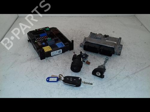 Used Electronic module PEUGEOT EXPERT Van (V_) 2.0 BlueHDi 120 (122 hp) 31347617