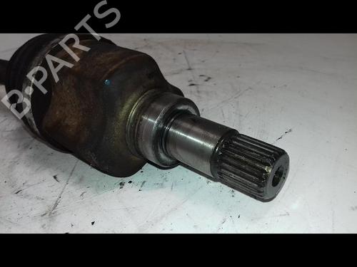 Used Right front driveshaft PEUGEOT 207 (WA_, WC_) 1.6 16V VTi (120 hp) 16159401