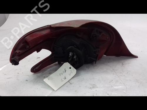 Farolim direito Farolim direito PEUGEOT 208 I (CA_, CC_) 1.2 VTI 82 (82 hp) 8963396 8963396