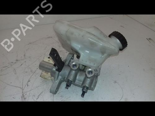 Used Brake master cylinder PEUGEOT 3008 II SUV (MC_, MR_, MJ_, M4_) Hybrid (224 hp) 22524743