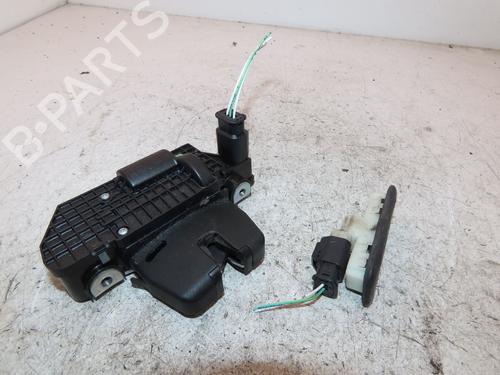 Used Tailgate lock PEUGEOT 3008 I MPV (0U_) 1.6 HDi (114 hp) 33136357