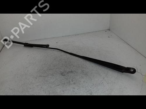 Used Front windshield wiper arm Front windshield wiper arm 37083658 37083658